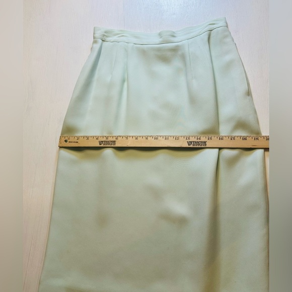 Valerie Stevens Skirt Suit Set Size 12 | Mint Green | Embroidered Blazer - Picture 5 of 14